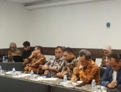 Kementerian Dalam Negeri Gelar Rapat Kerja Bersama K/L untuk Percepatan Pertumbuhan Ekonomi Daerah Menuju Target 8 Persen