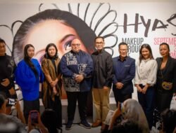 Telusuri Jejak Kecantikan di HYAS Makeup Through the Ages ASHTA District 8