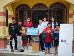 KAI Bandara Salurkan Bantuan Pendidikan untuk Anak-anak Panti Asuhan Al Washliyah Lubuk Pakam