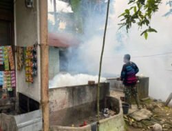 Peduli Kesehatan Lingkungan, PTPN Group melalui Unit Riset Sungei Putih PT RPN Berkolaborasi Lakukan Fogging